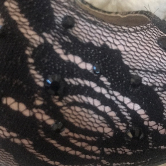 High heels - Picture 5 of 7